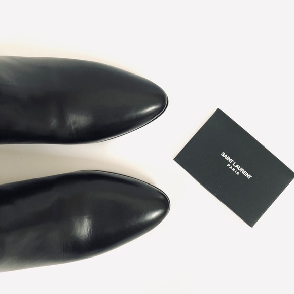 Saint Laurent West 45 Chelsea Leather Ankle Boots - Picture 2 of 11